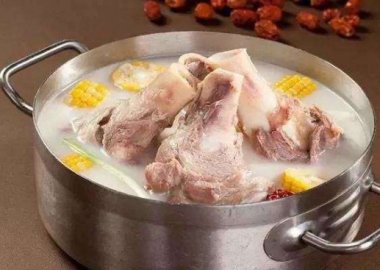 Nước xương hầm và những điều có thể bạn chưa biết